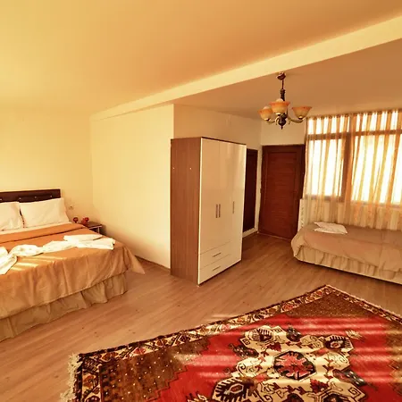 Cave Seasons Deluxe Гьореме