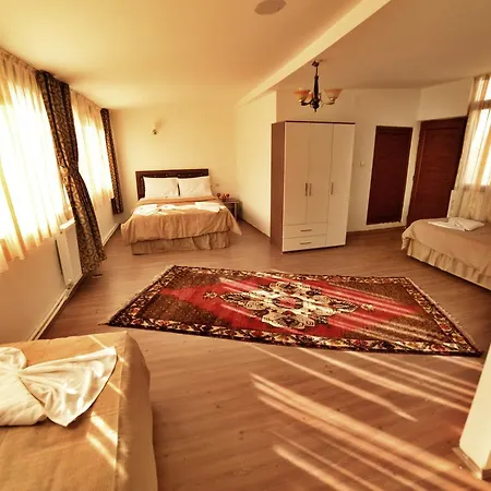 Cave Seasons Deluxe Гьореме