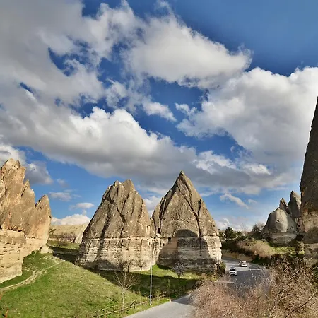 Cave Seasons Deluxe Готель типу 