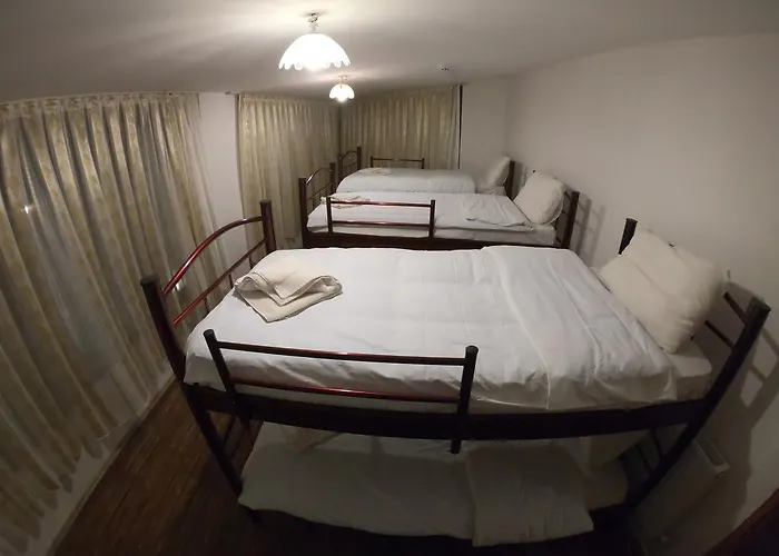 Cave Seasons Deluxe 2*