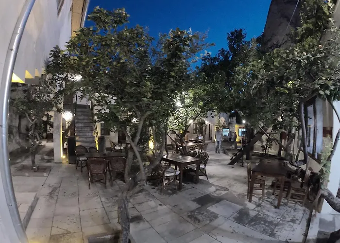 Cave Seasons Deluxe 2* Goreme