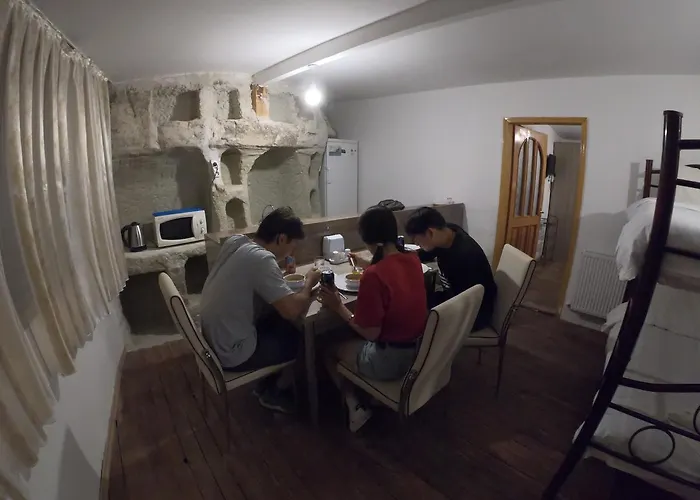 Cave Seasons Deluxe Bed & Breakfast Goreme